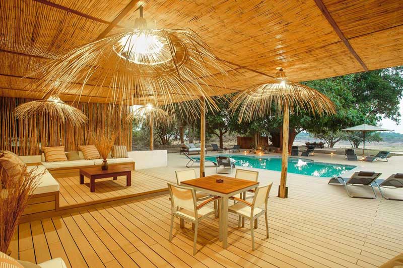 Flatdogs Camp - South Luangwa Zambia