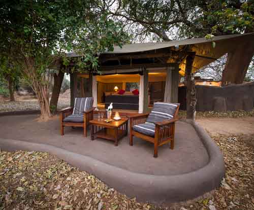 Tena Tena - South Luangwa Zambia