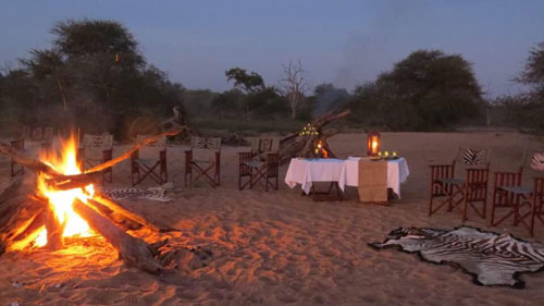 Sango Camp - Save Valley Zimbabwe