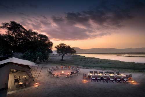 Zambezi Expeditions - Mana Pools Zimbabwe